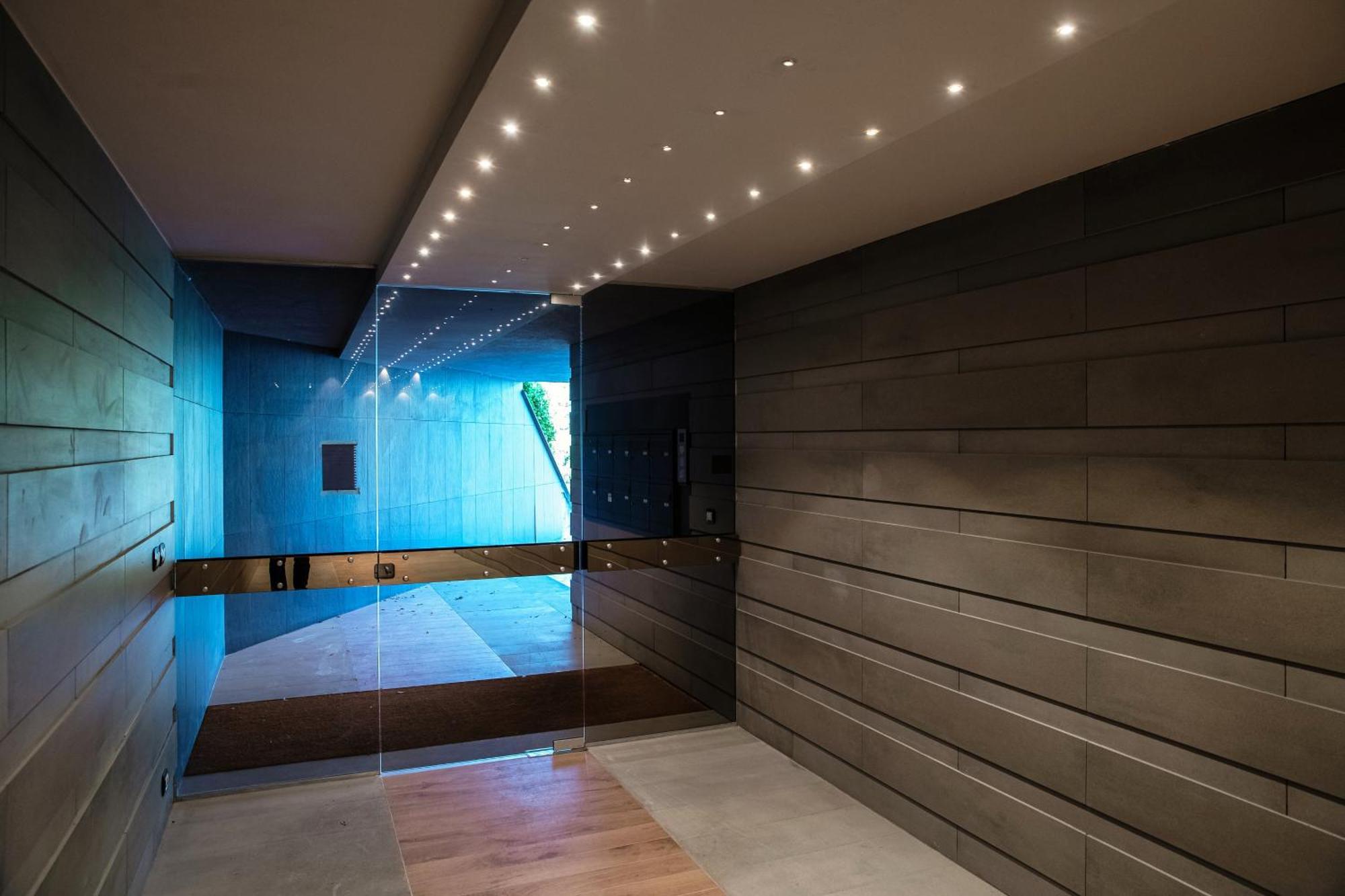 The Art House - By Myhomeincomo เชอร์นอบบิโอ ภายนอก รูปภาพ